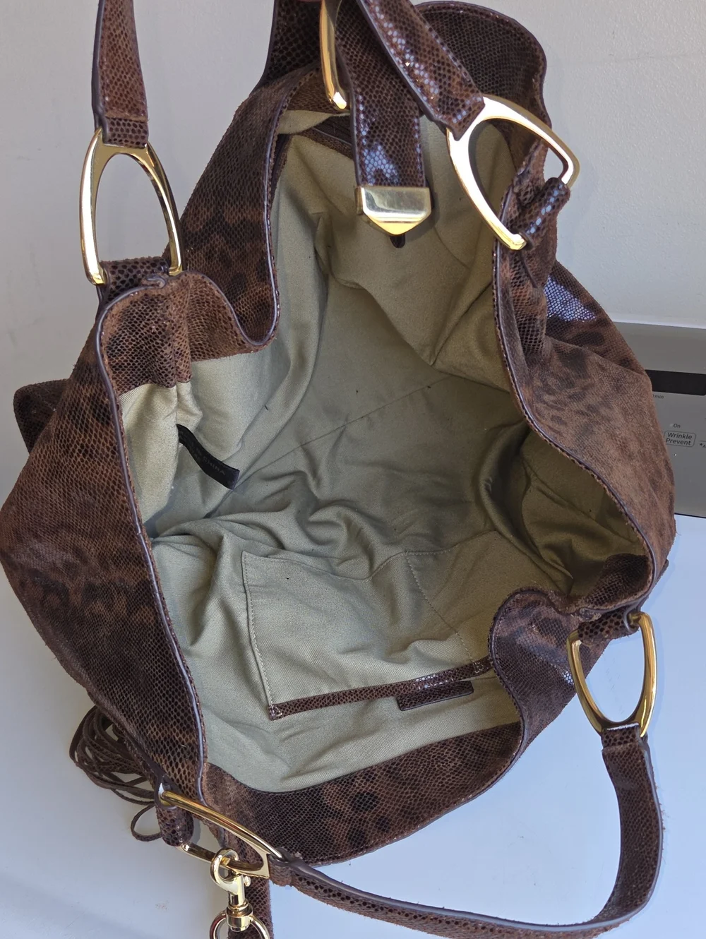 G.I.l.I. Got it love it leather shoulder Bag Snake Style Large Tassel Hobo